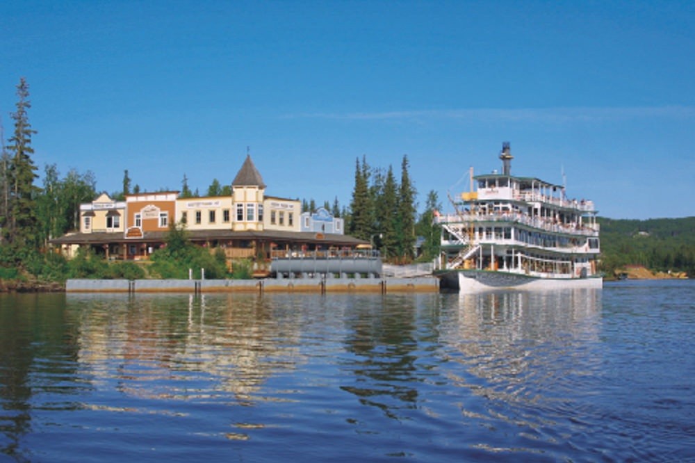 riverboat discovery tour